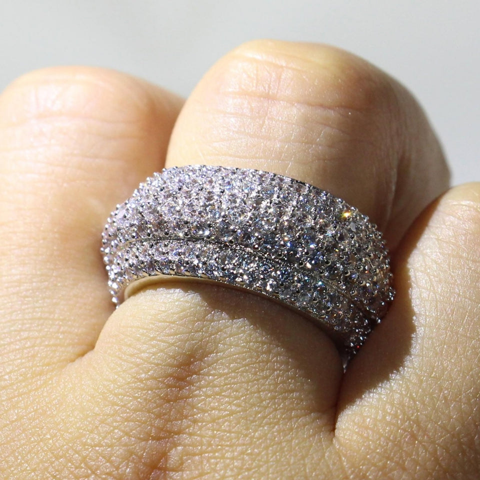 Classic Luxury Wedding Ring