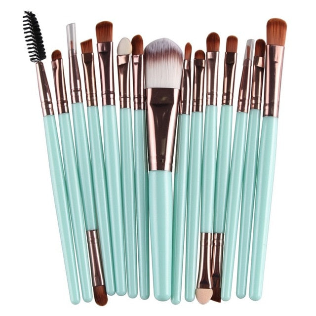 Professional makeup brushes set