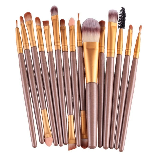 Professional makeup brushes set