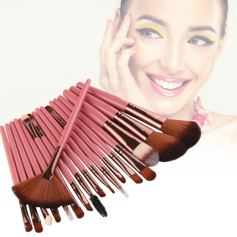 Professional makeup brushes set