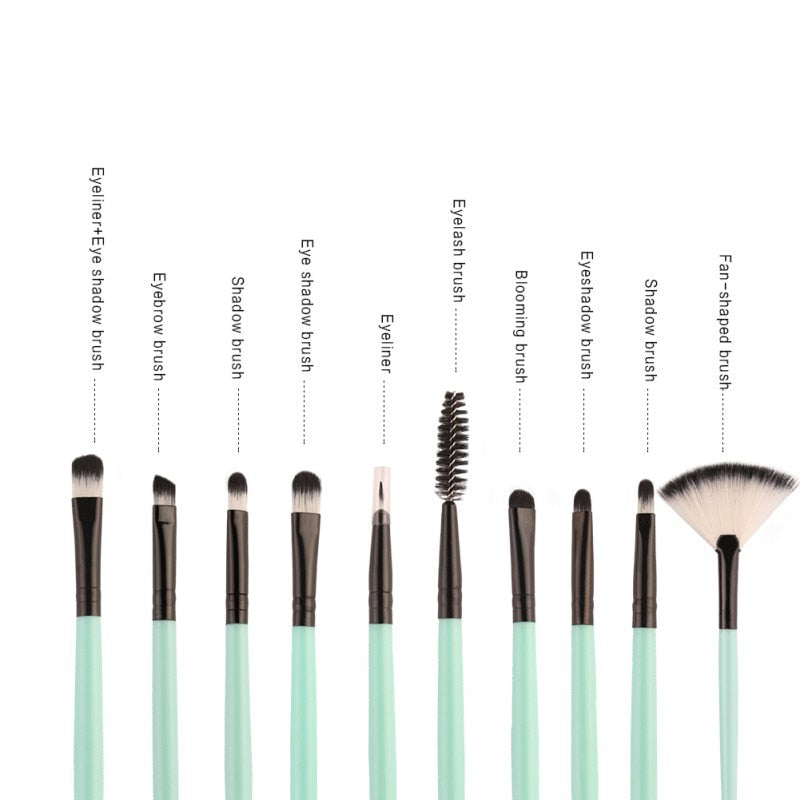 Professional makeup brushes set